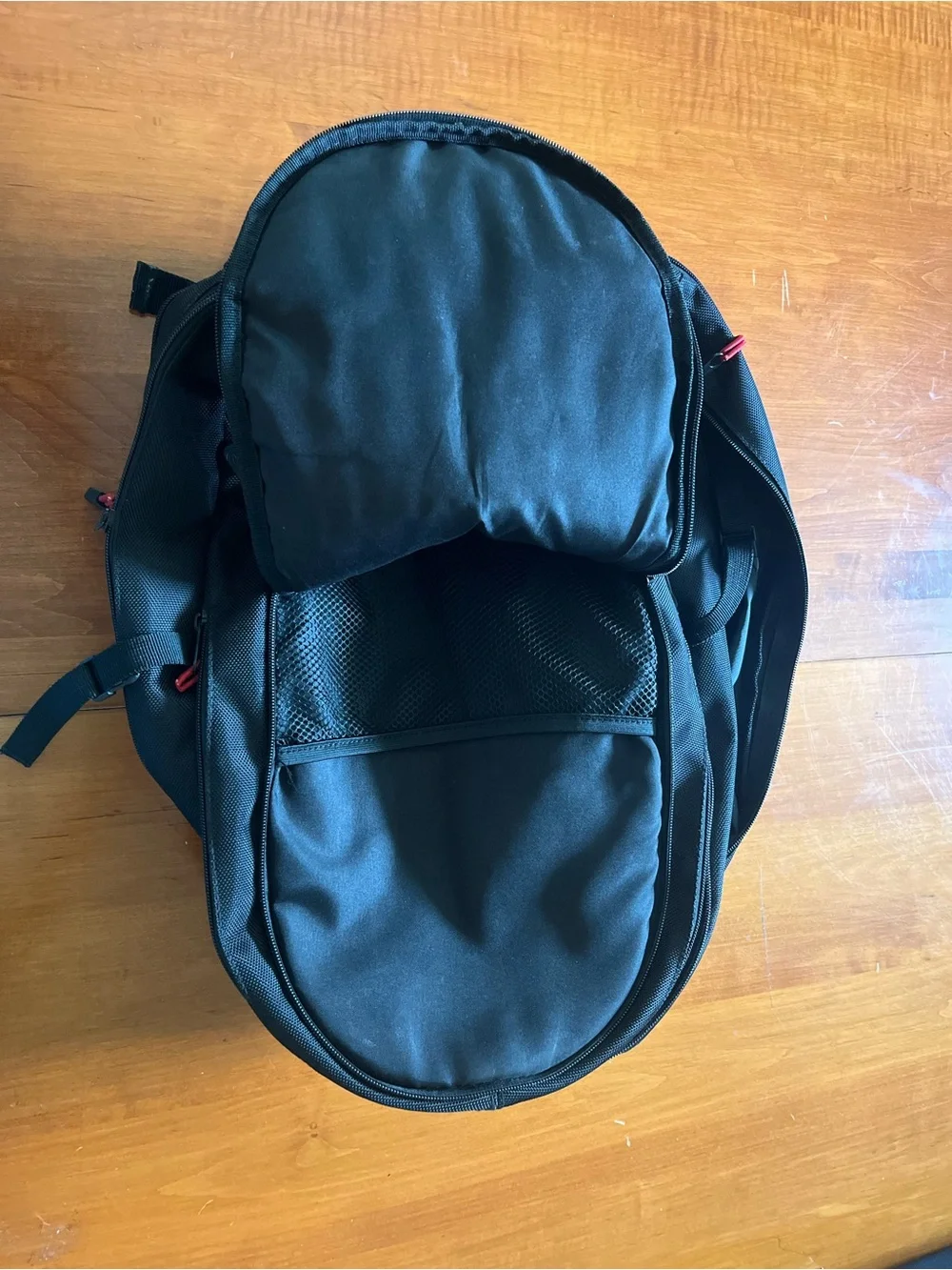 Wusthof Chef Backpack w/ 16 slot Knife Insert, 9” Honing Steel & 8” Chef Knife